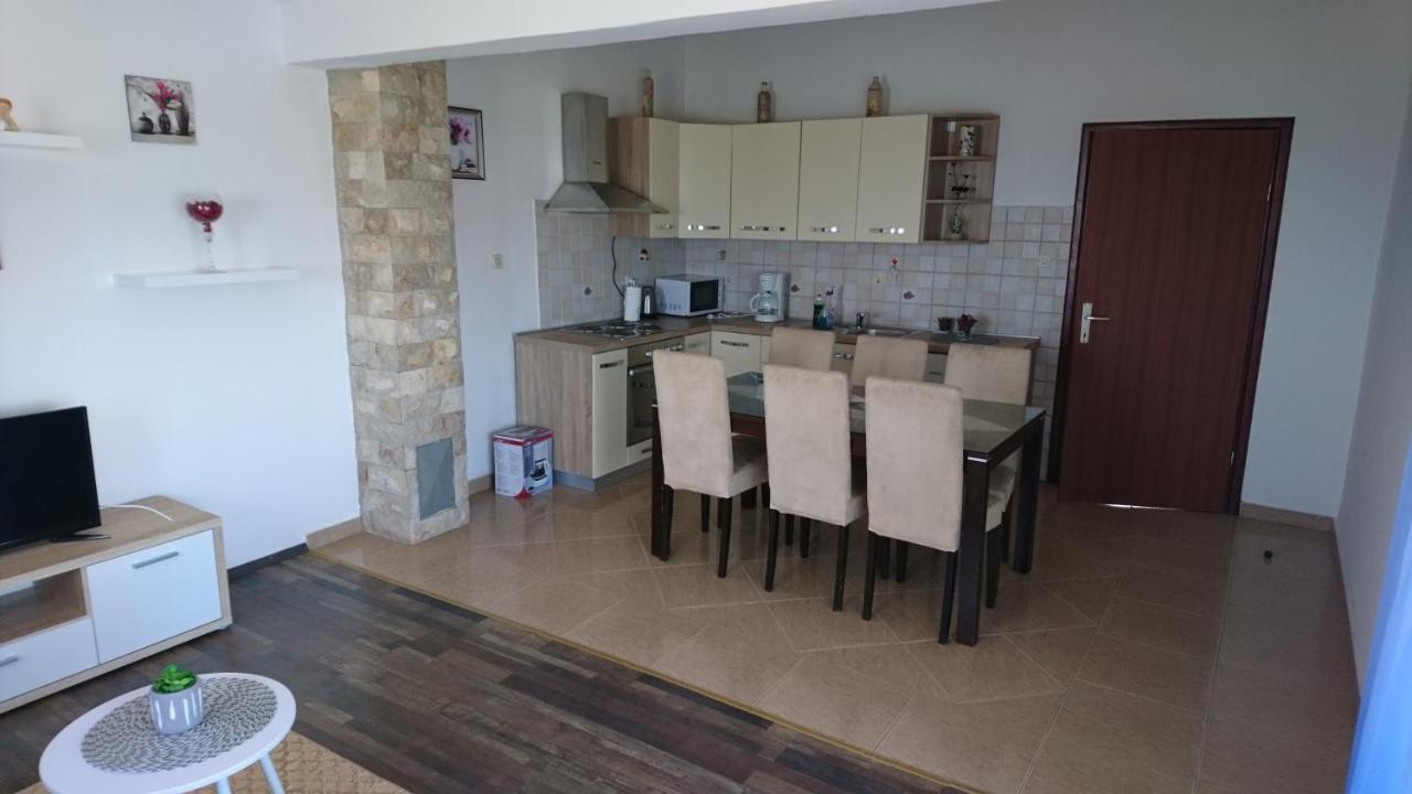 Apartman Vuleta Ražanac Kültér fotó