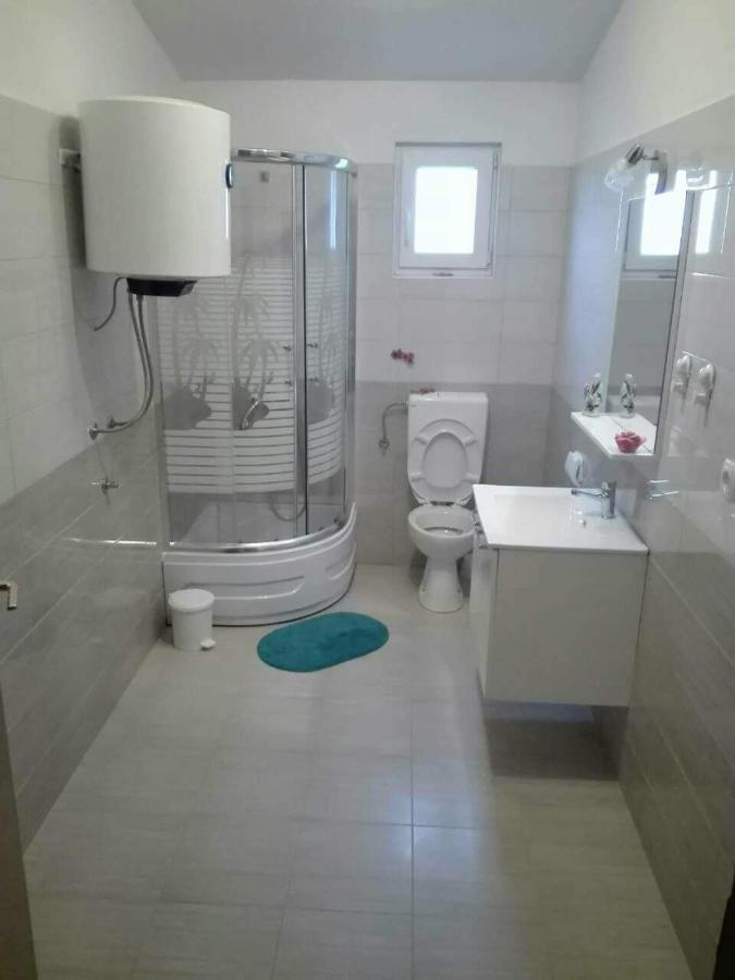 Apartman Vuleta Ražanac Kültér fotó