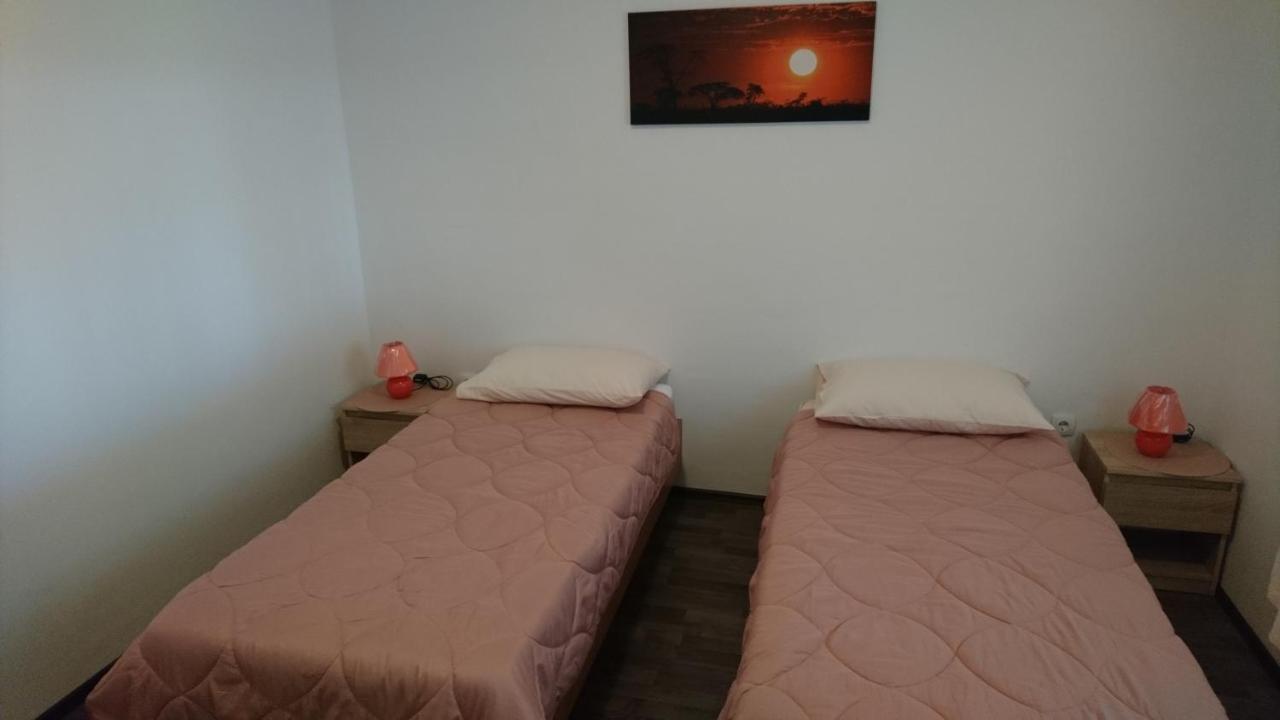 Apartman Vuleta Ražanac Kültér fotó